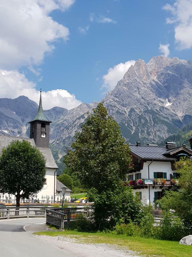 Haus Sonnleiten Maria Alm am Steinernen Meer Luaran gambar